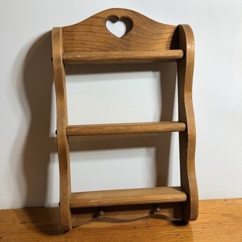 Vtg 1980's Solid Wood Curio Wall Shelf Heart Cut Out Pegs Country Cottage 19"